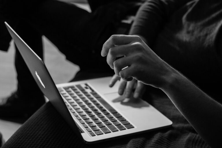 Bachelorarbeit schreiben lassen, Mit ChatGPT Arbeit bestehen